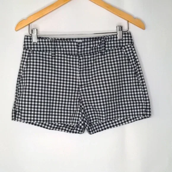 GAP Black & White Checkered City Shorts 3" inseam size 2 - Picture 2 of 12